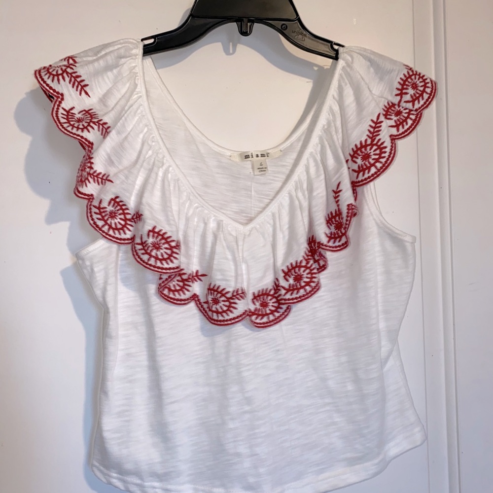 Francescas top with ruffle red embroidery